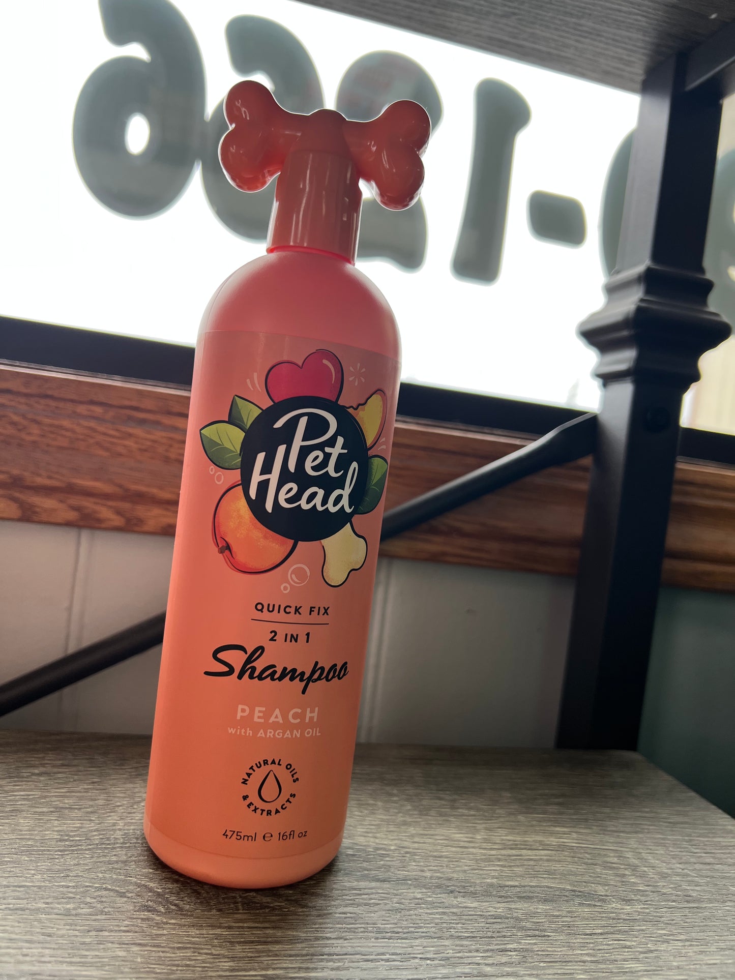 Pet Head Shampoo 16oz (Multiple Scents)