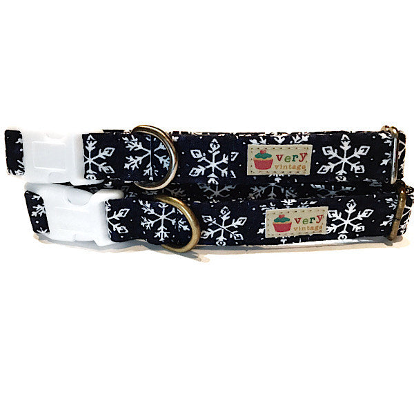 Very Vintage Holiday Dog Collar